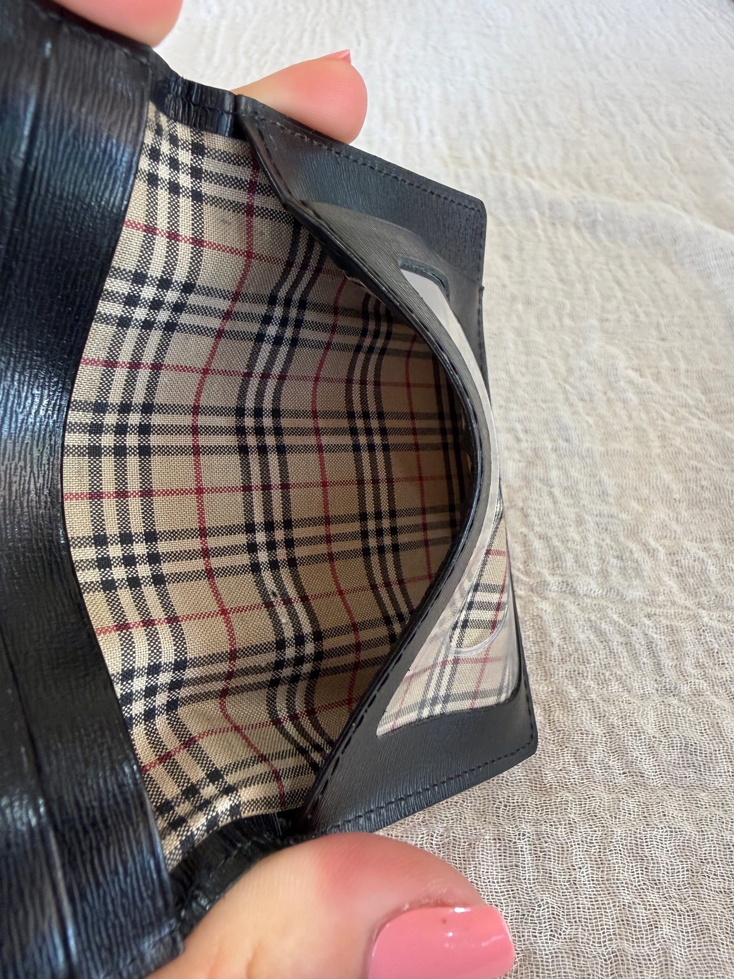 Burberry Leather Card Holder With Nova Check Interior