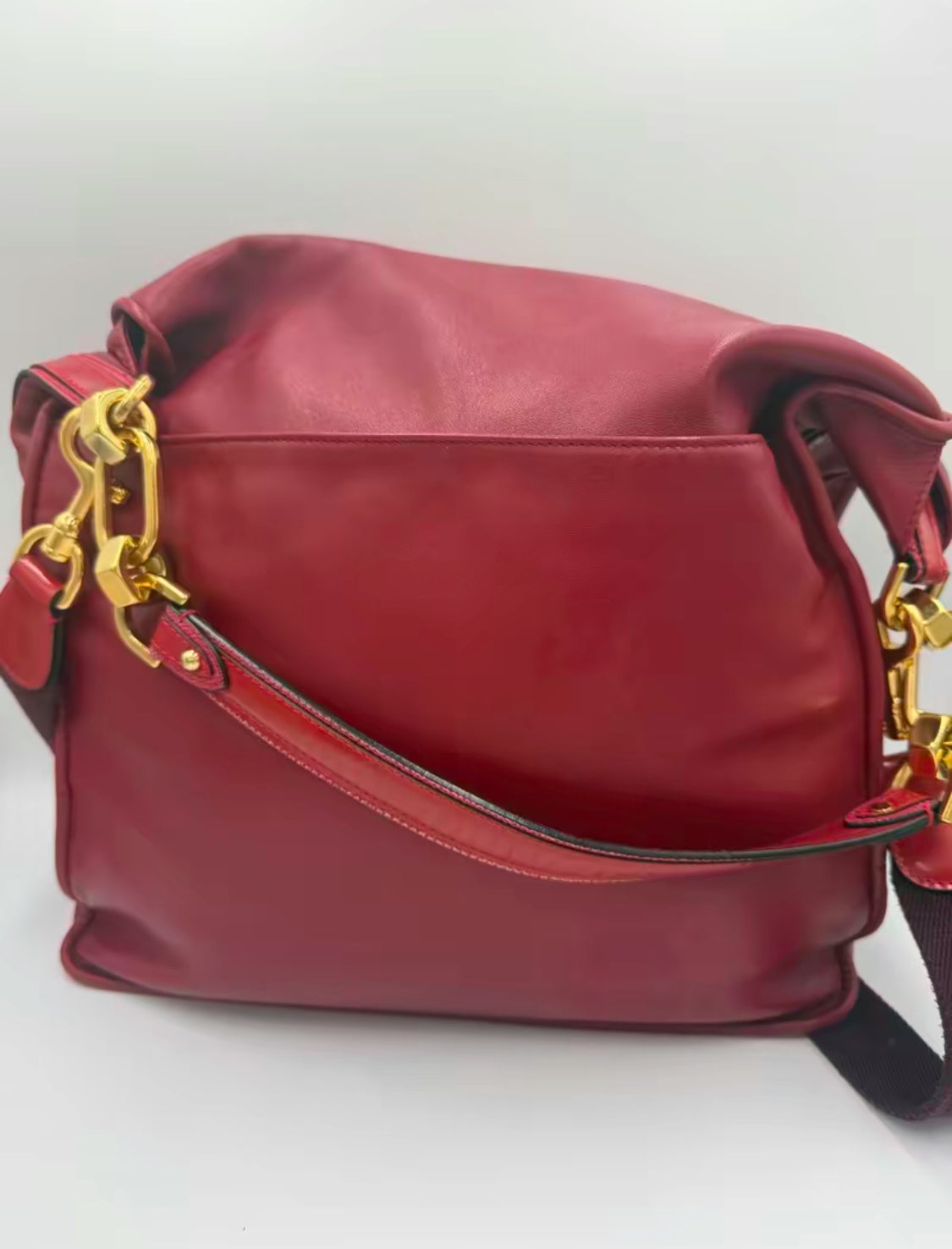Loewe Red Red Leather Shoulder/Crossbody Bag