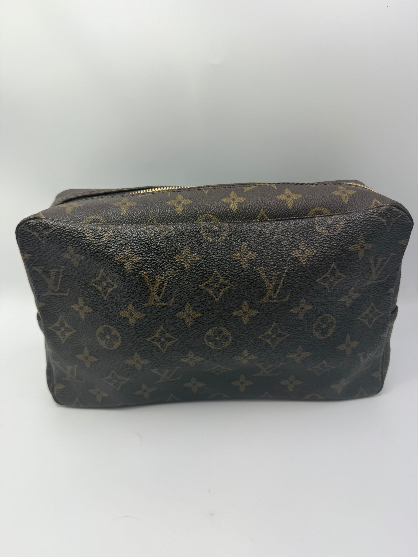Louis Vuitton Monogram Coated Canvas Toiletry 28 cm