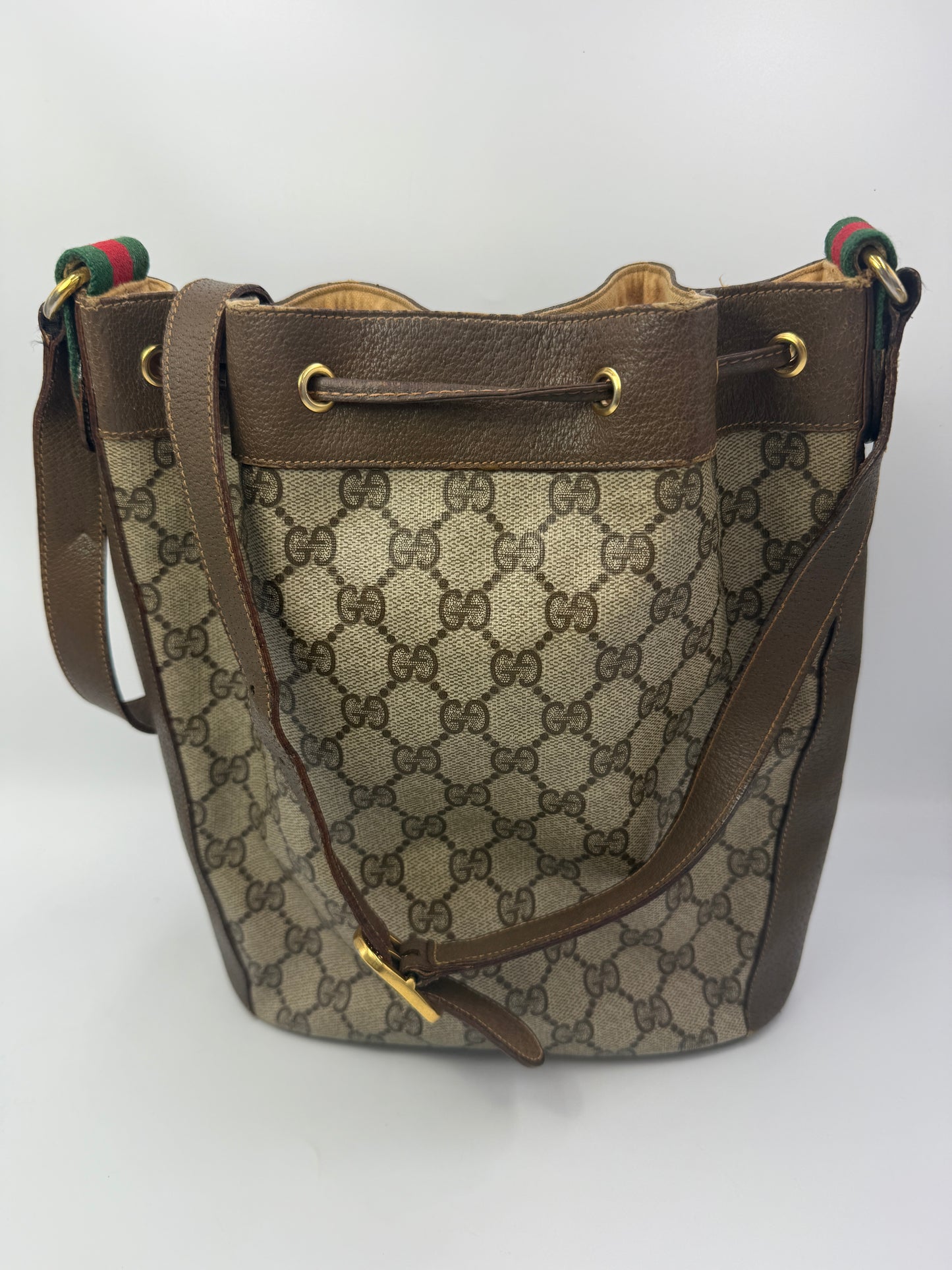 Gucci Supreme Canvas Sherry Line Shoulder Bag