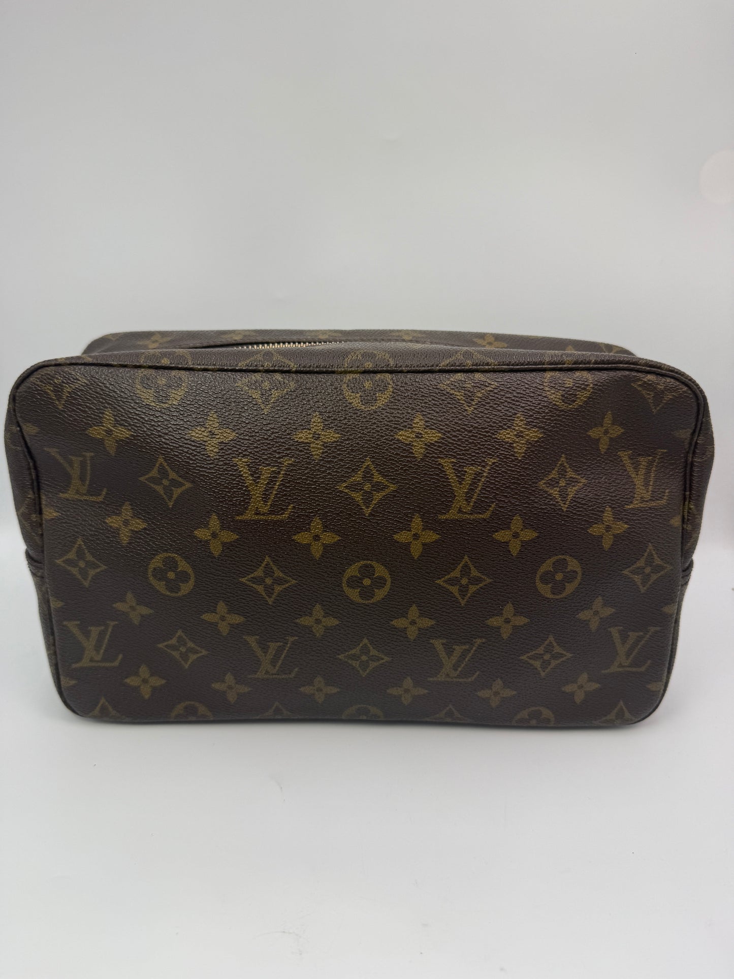 Louis Vuitton Monogram Coated Canvas Toiletry 28 cm