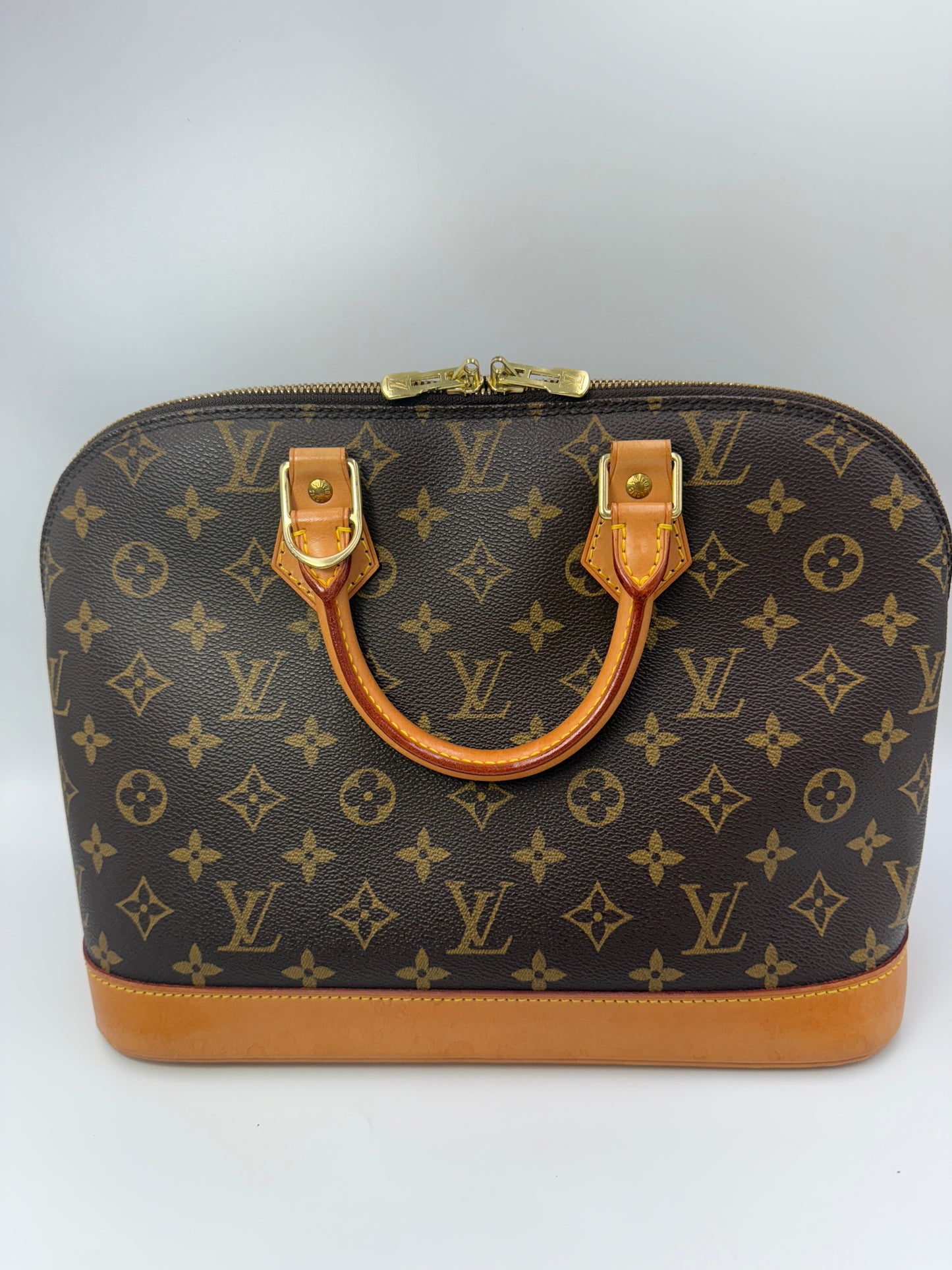 Louis Vuitton Monogram Coated Canvas Alma FL0021