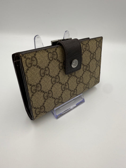 Gucci Supreme Coated Canvas Kisslock Wallet