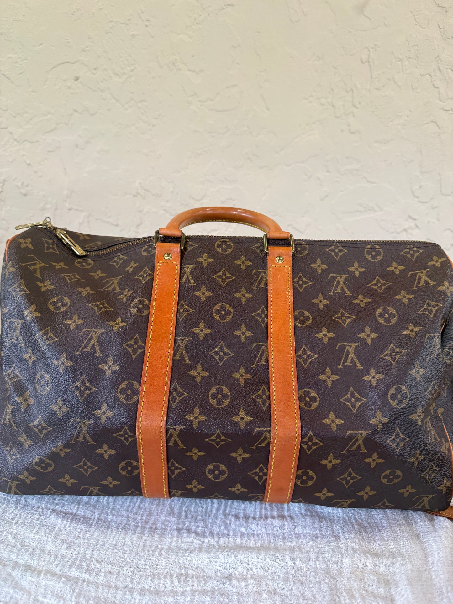 Louis Vuitton Vintage Monogram Keepall 45 cm Bandouliere Travel Bag with COA