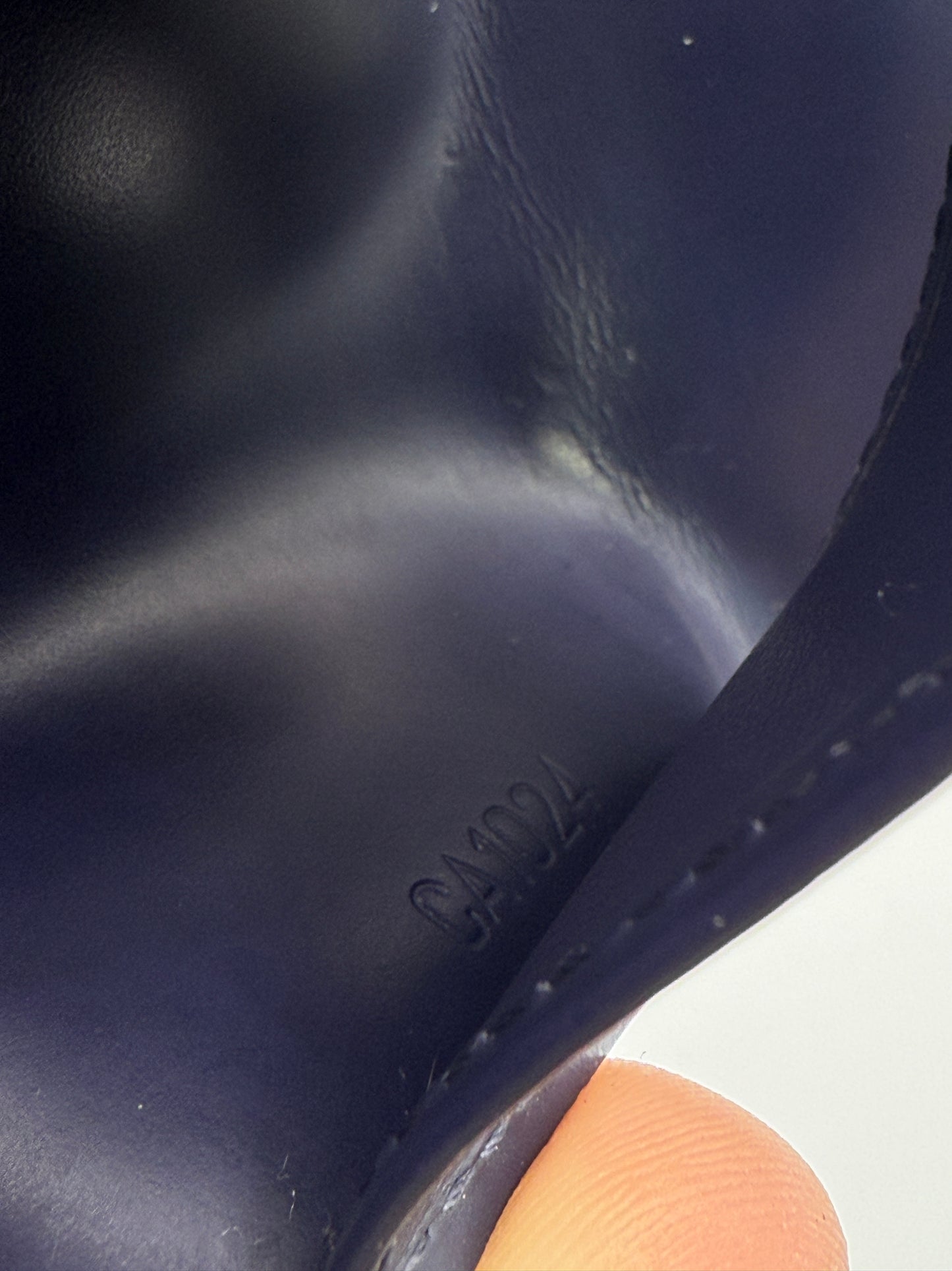 Louis Vuitton Vernis Purple Blue Key Holder CA1024