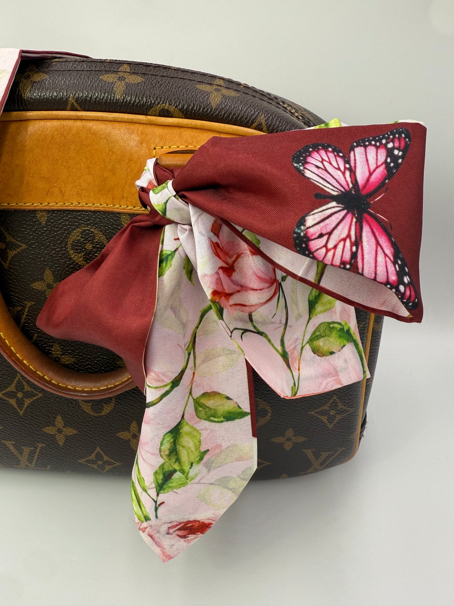 UNBRANDED Two Sided Floral & Butterfly Twilly Pair NEW WITH TAGS