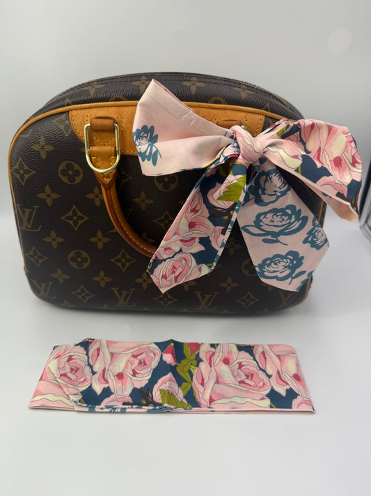 UNBRANDED Pink And Blue Floral Two Sided Twilly Pair NEW WITH TAGS