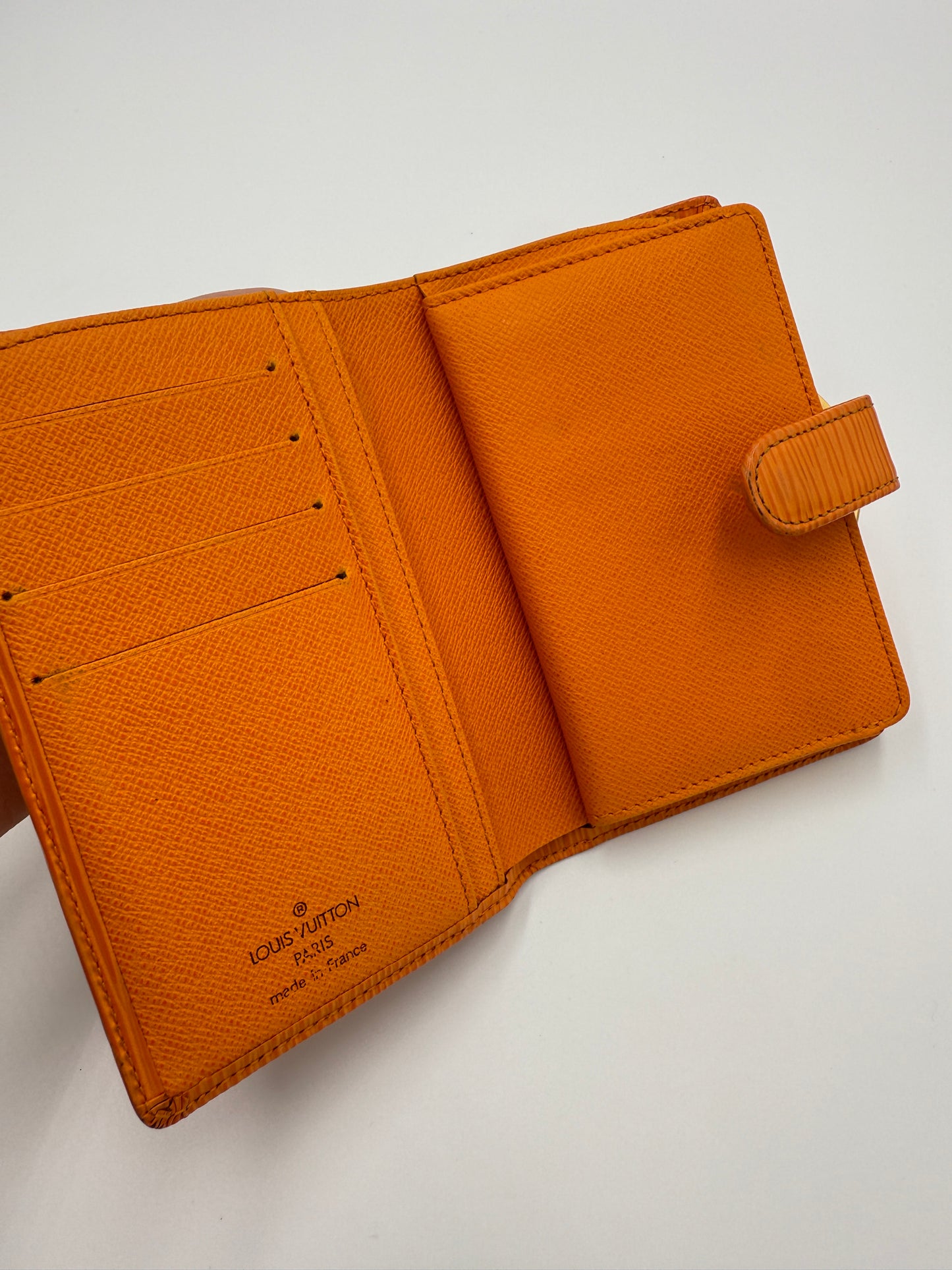 Louis Vuitton Rare Orange Epi Leather Kisslock MI1013