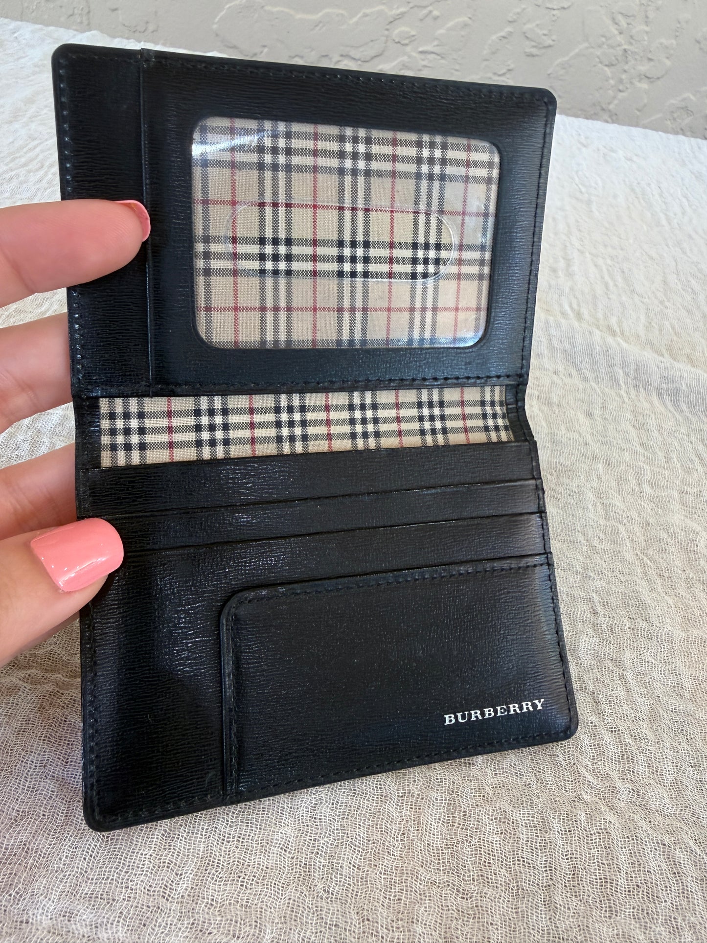 Burberry Leather Card Holder With Nova Check Interior