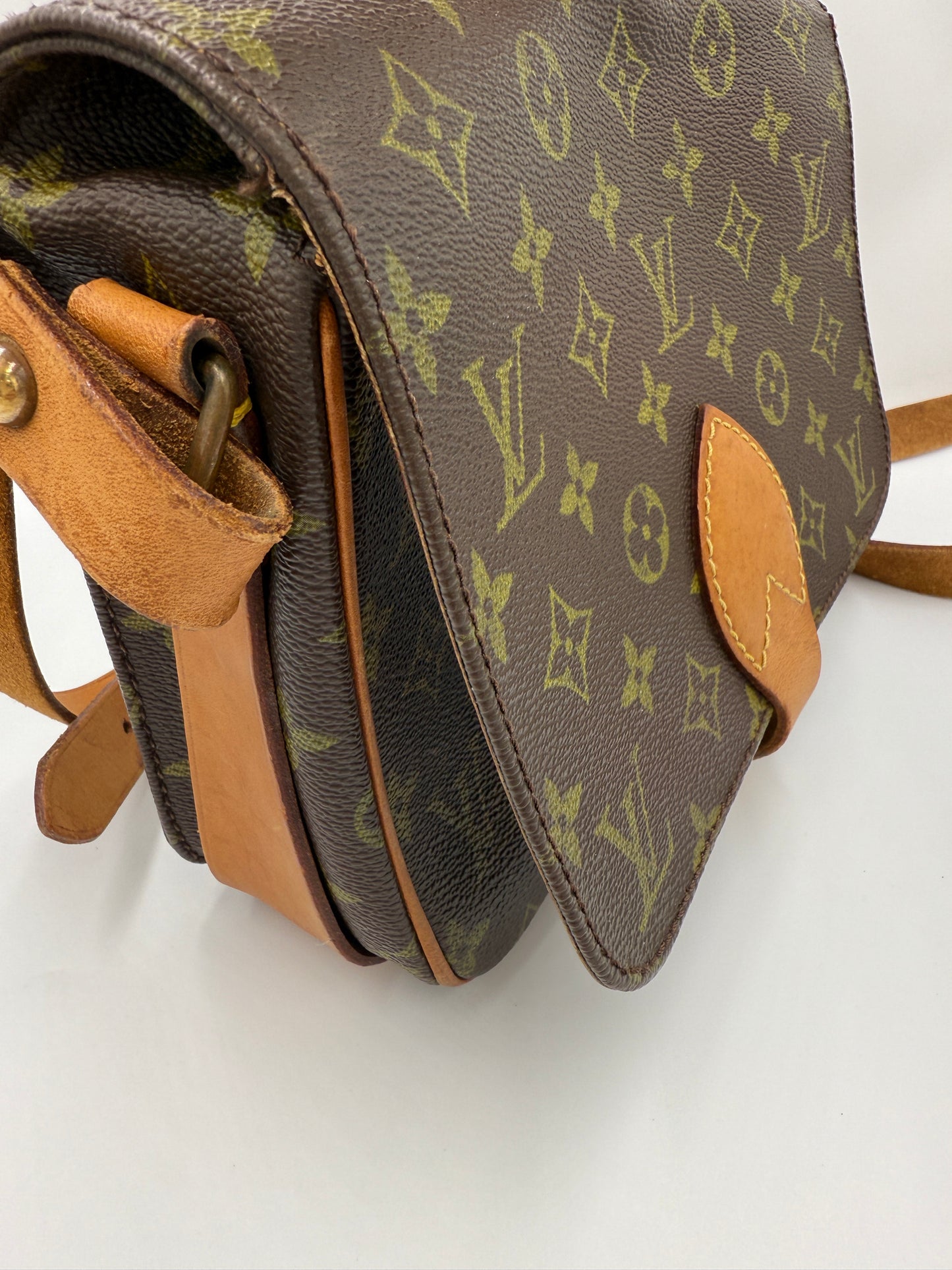 Louis Vuitton Vintage Monogram Coated Canvas Cartouchiere MM 842
