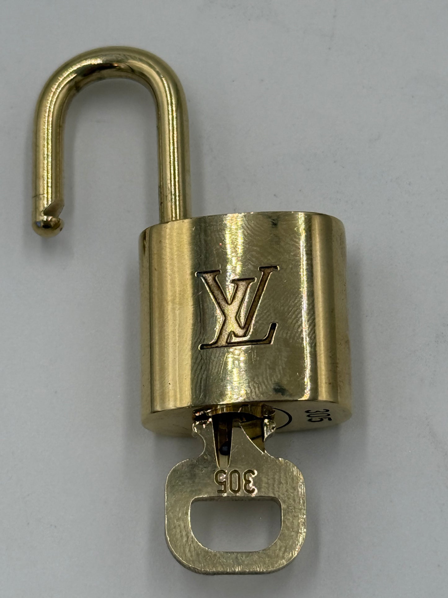 Louis Vuitton Lock and 2 Keys #305