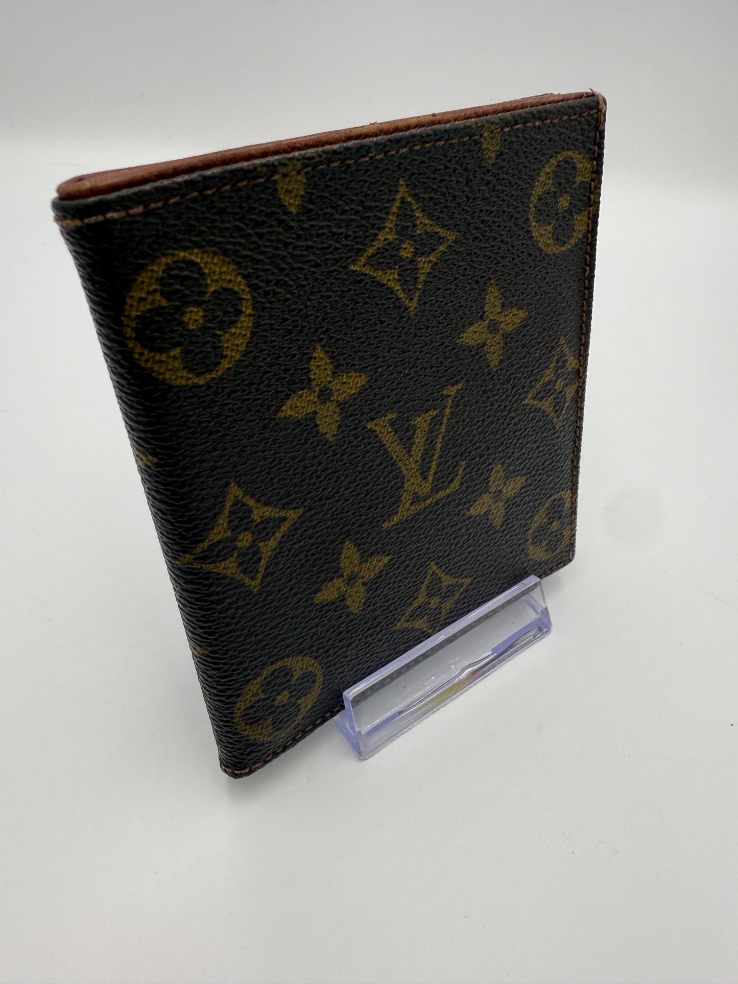 Louis Vuitton Monogram Bifold Wallet 852