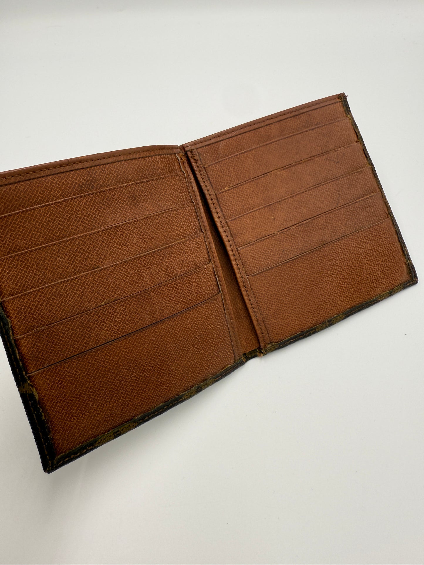 Louis Vuitton Monogram Bifold Wallet 852