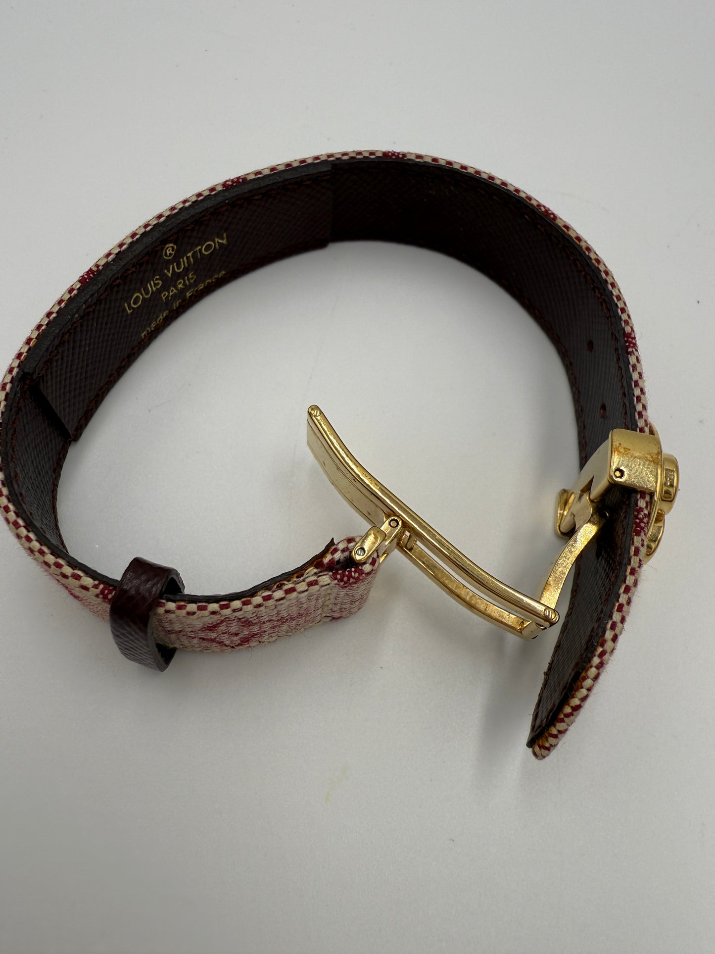 Louis Vuitton Cherry Mini Lin Bracelet SN0052