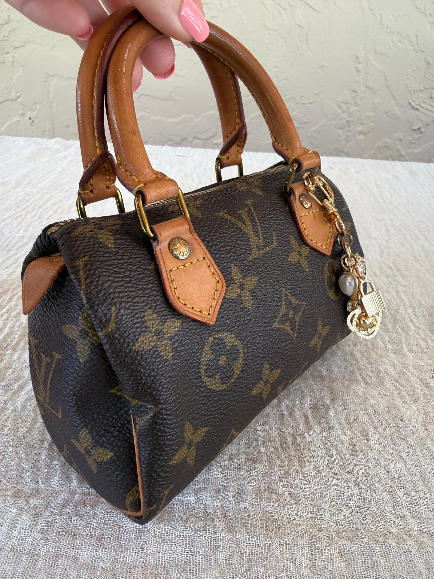 Louis Vuitton Mini Speedy With Unbranded Chain and Charm