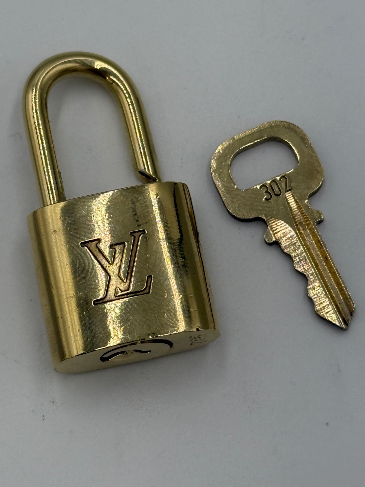 Louis Vuitton Gold Tone Brass Lock and Key 302