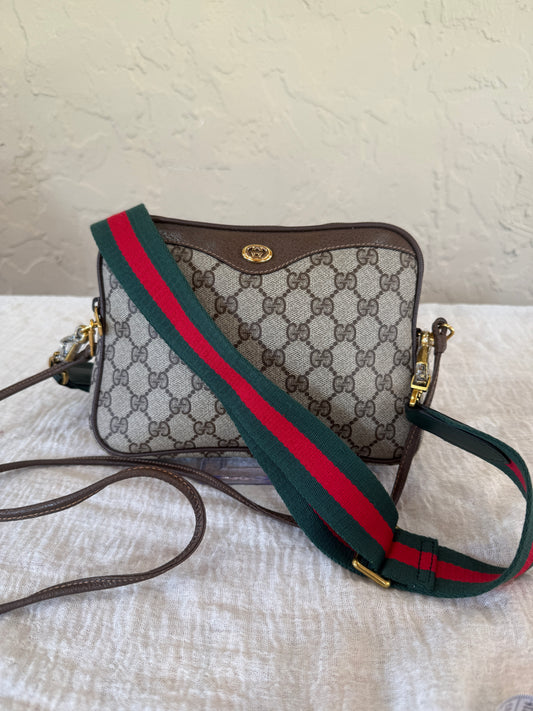 Gucci Vintage GG Supreme Crossbody with Original and Unbranded Strap