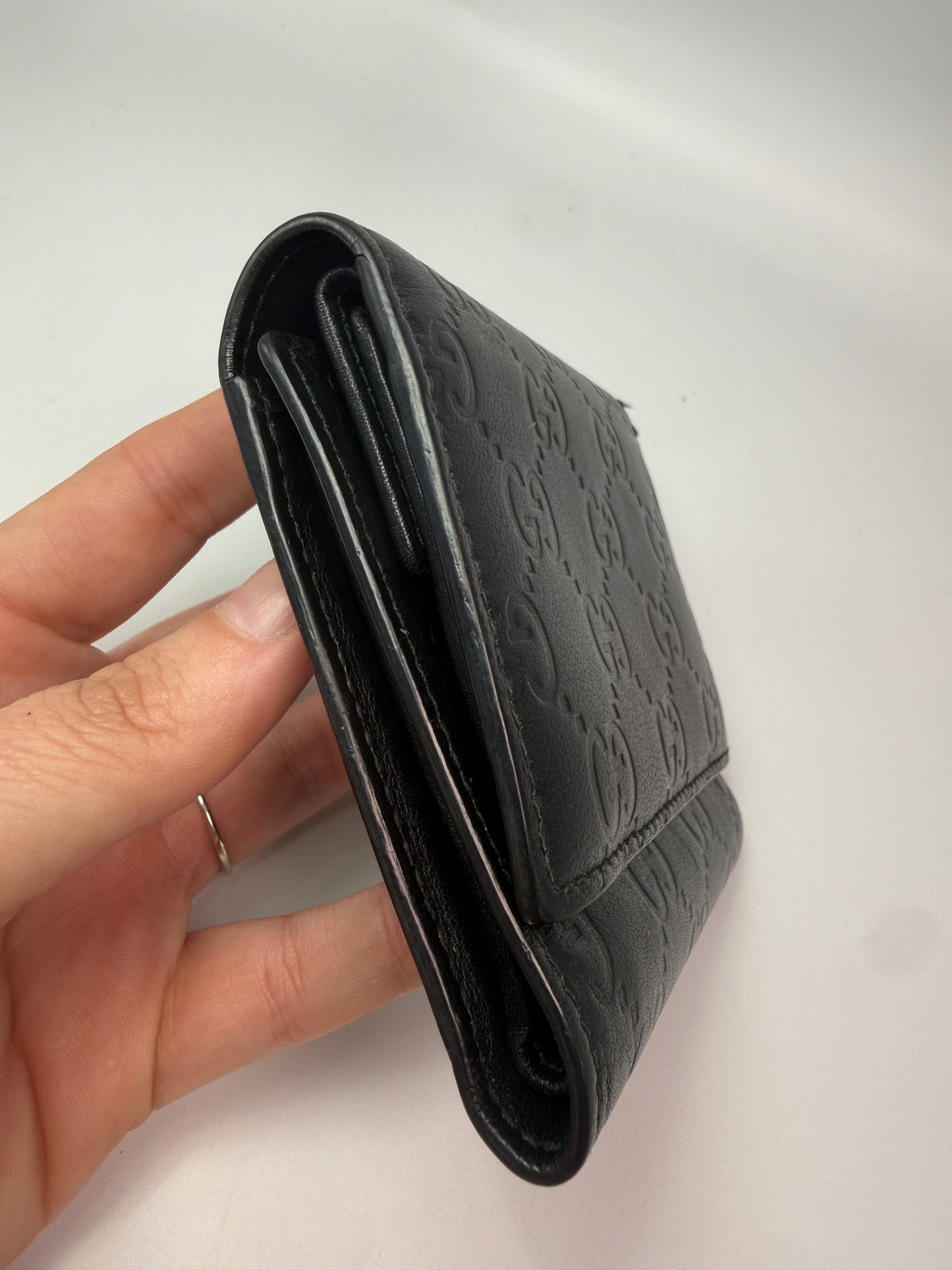 Gucci Guccissima Black Leather Unisex Trifold Wallet