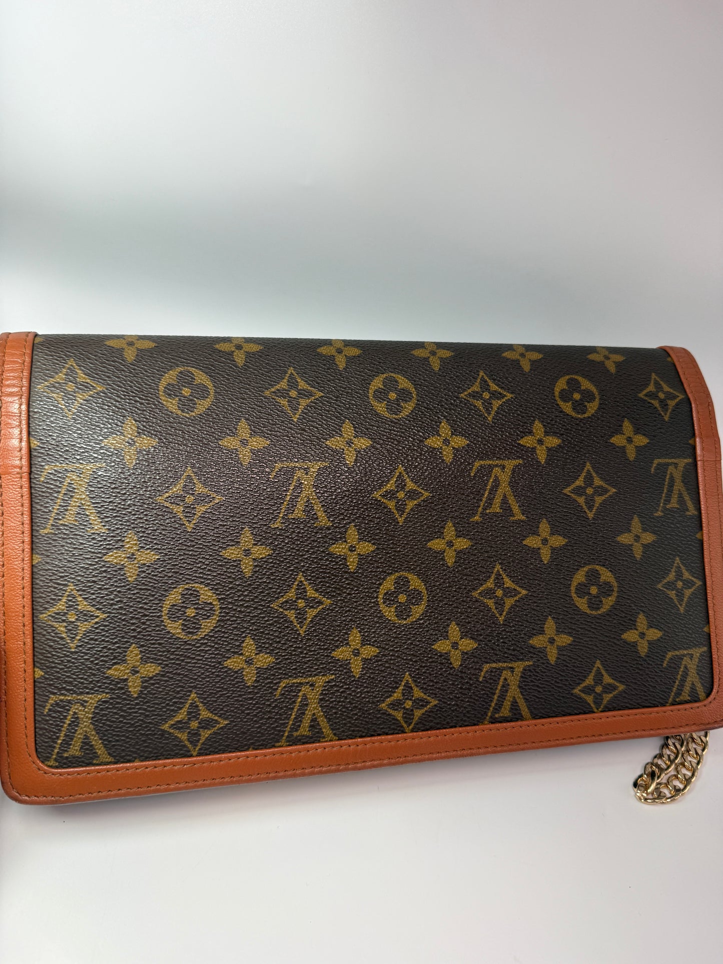 Louis Vuitton Vintage Monogram Coated Canvas Clutch TH8911