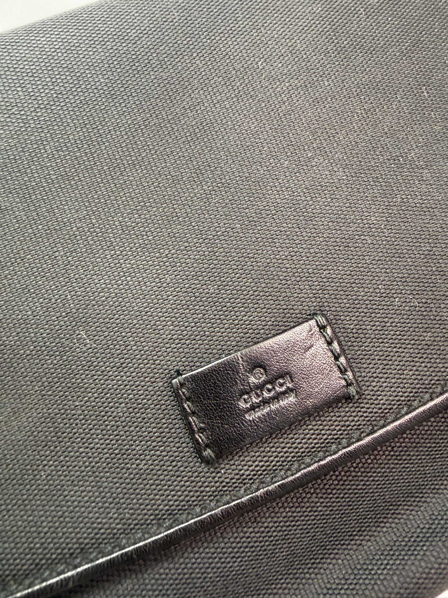 Gucci Black Canvas Shoulder Bag Unbranded Red and Green Crossbody Strap