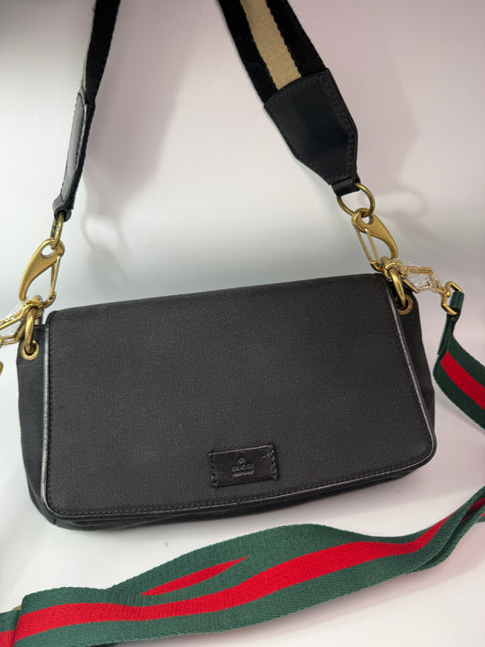 Gucci Black Canvas Shoulder Bag Unbranded Red and Green Crossbody Strap