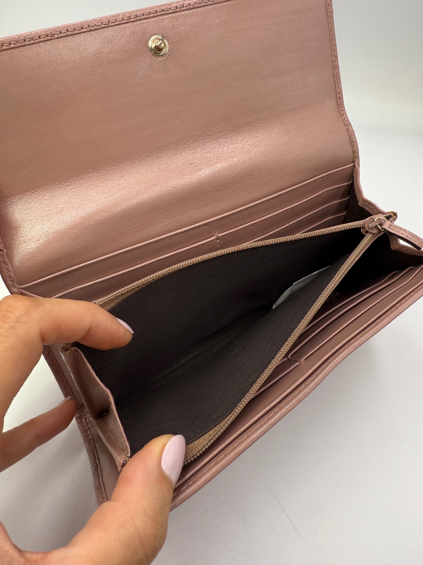 Gucci Guccissima Pearl Pink Flap Wallet