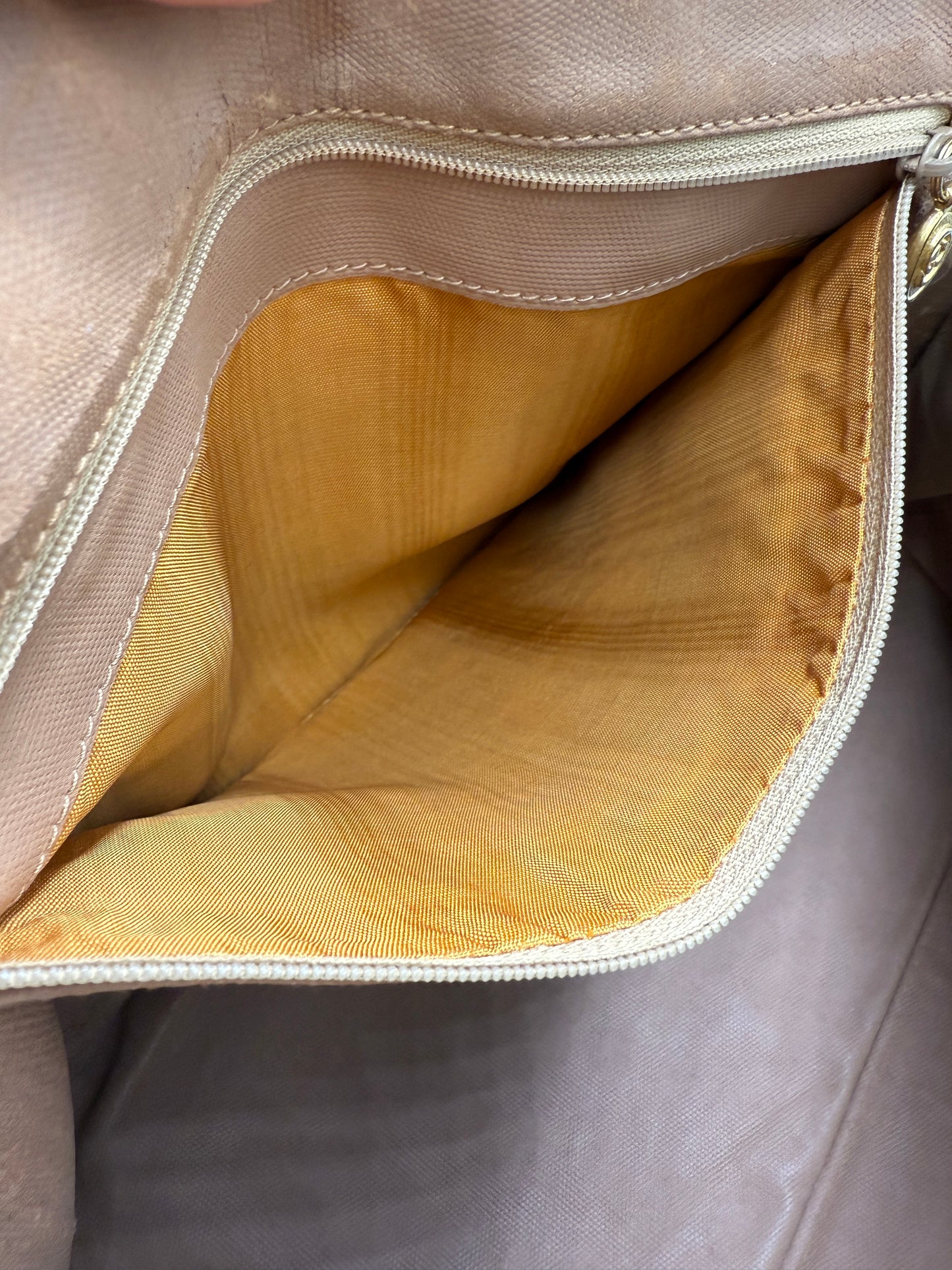 Gucci Guccissima (Alma) Dome Shaped Tan And Brown Supreme Canvas Handbag