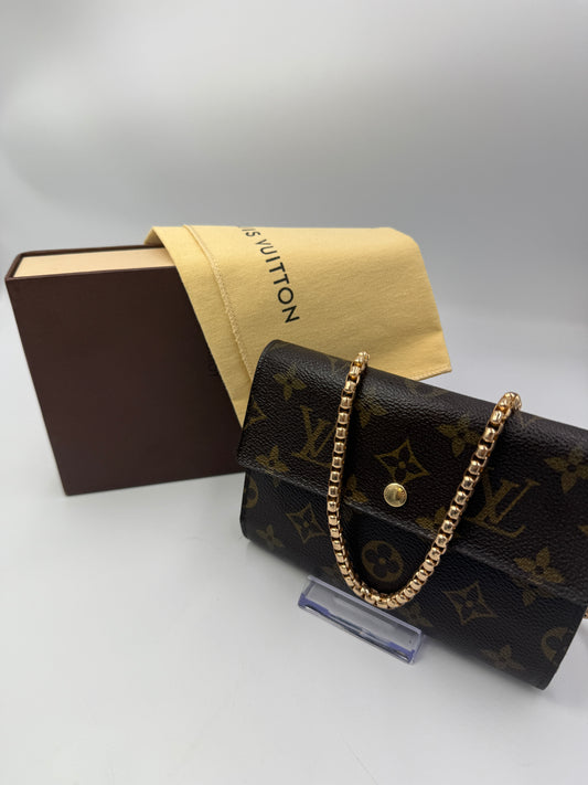 Louis Vuitton Monogram Compact International Wallet SP0036