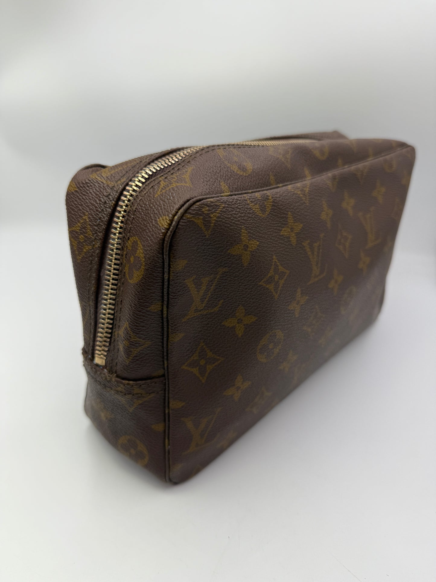 Louis Vuitton Monogram Coated Canvas Toiletry 28 cm