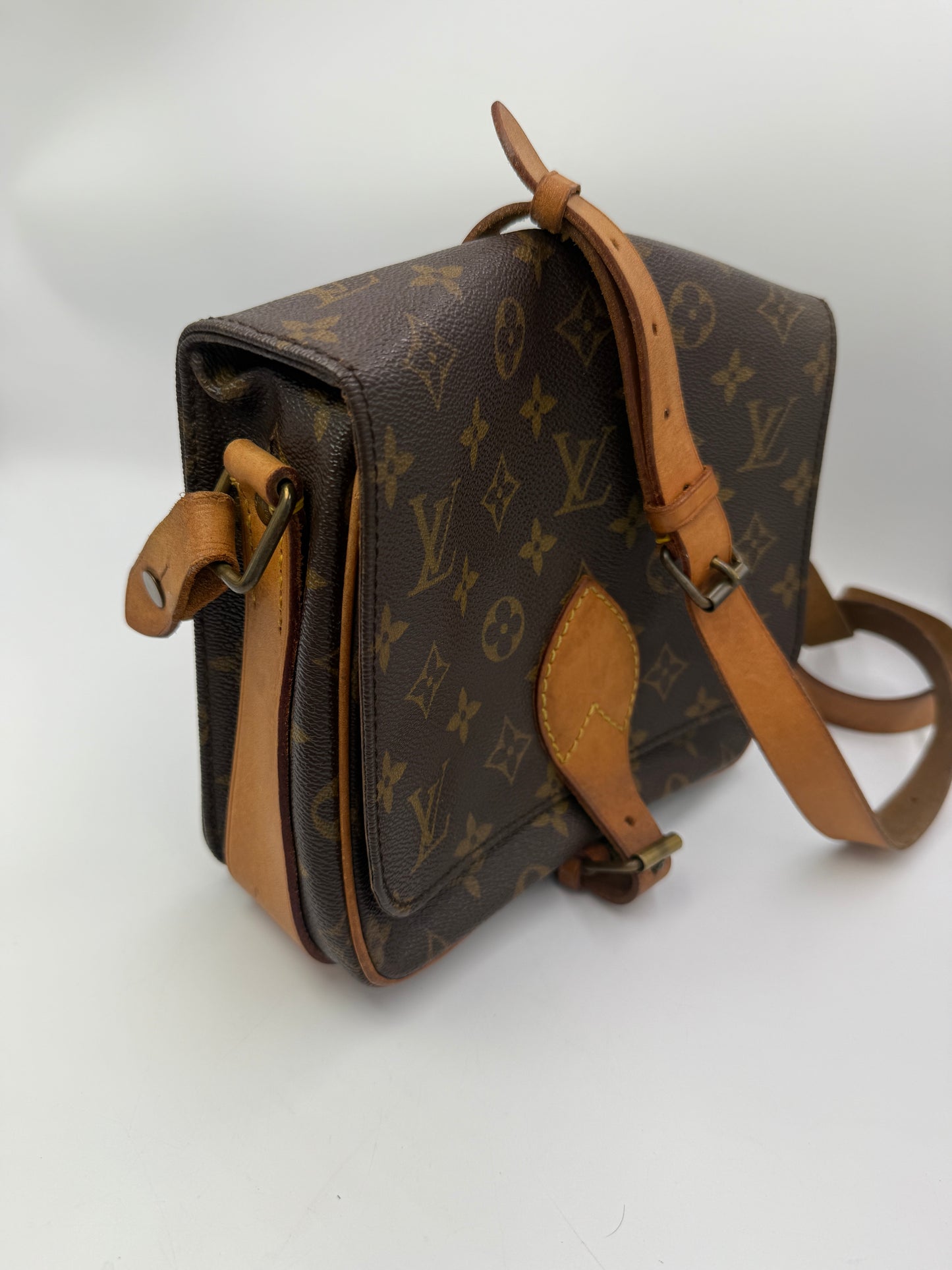 Louis Vuitton Monogram Cartouchiere MM Crossbody Shoulder Bag 884SL