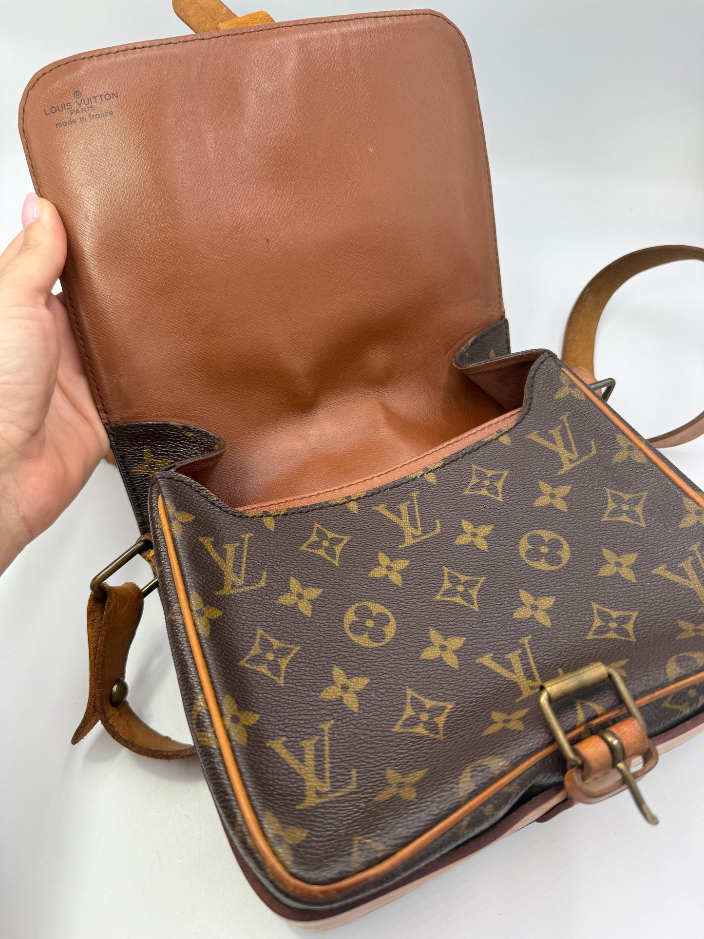 Louis Vuitton Monogram Cartouchiere MM Crossbody Shoulder Bag 884SL