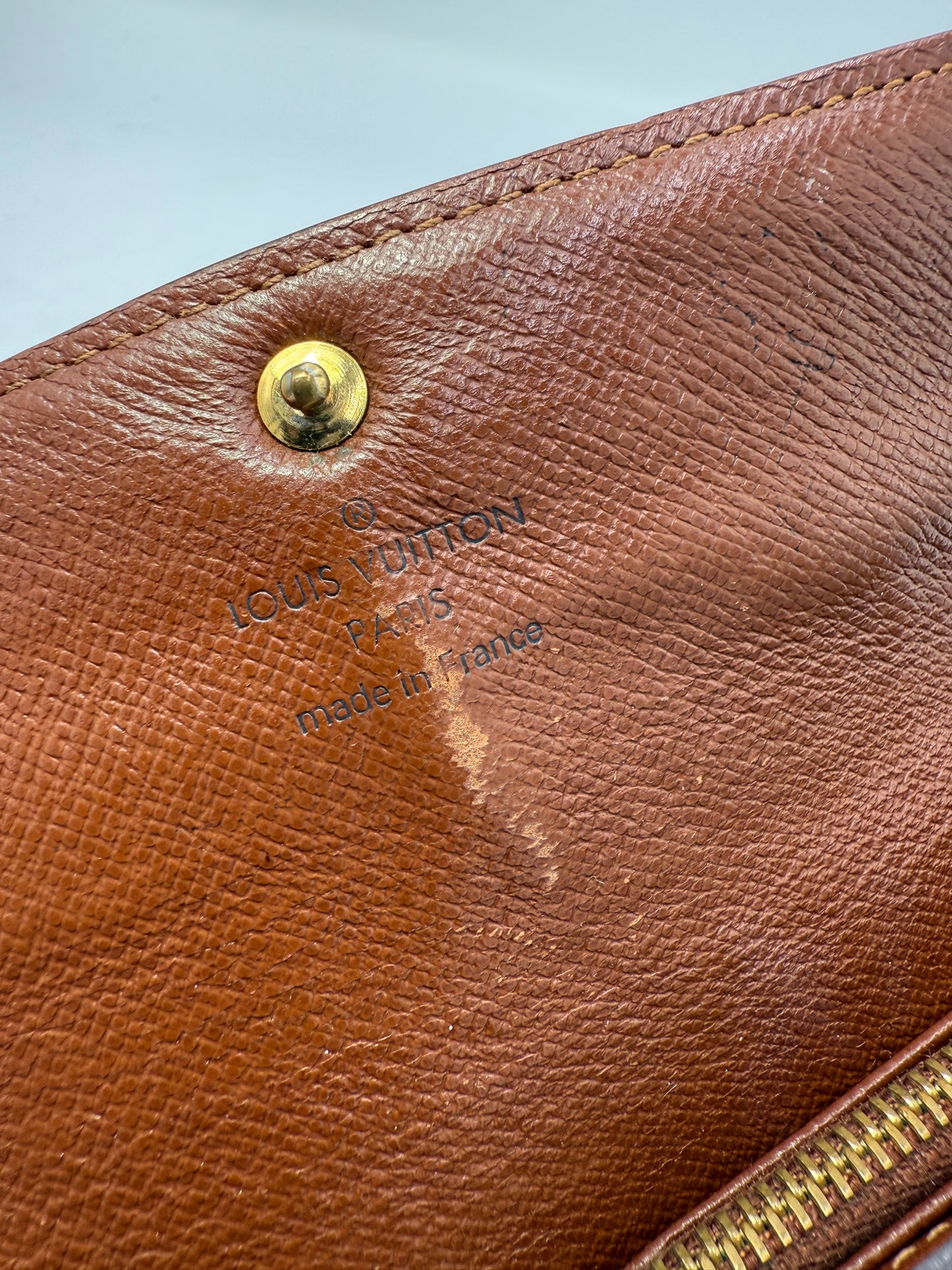 Louis Vuitton Monogram Sarah Wallet CT0057