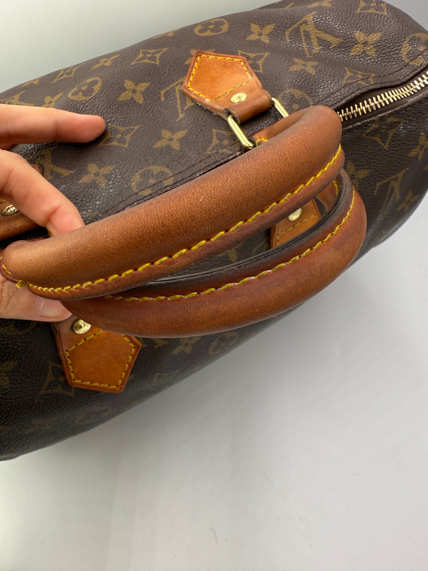Louis Vuitton Monogram Speedy 30 MB0971