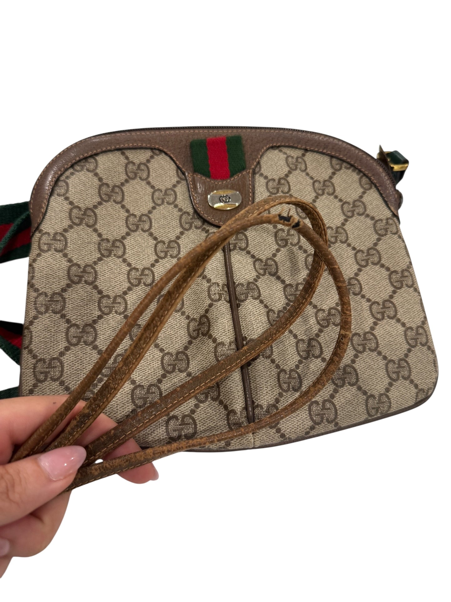 Gucci Sherry Line GG Supreme Canvas Crossbody Bag With Unbranded Strap