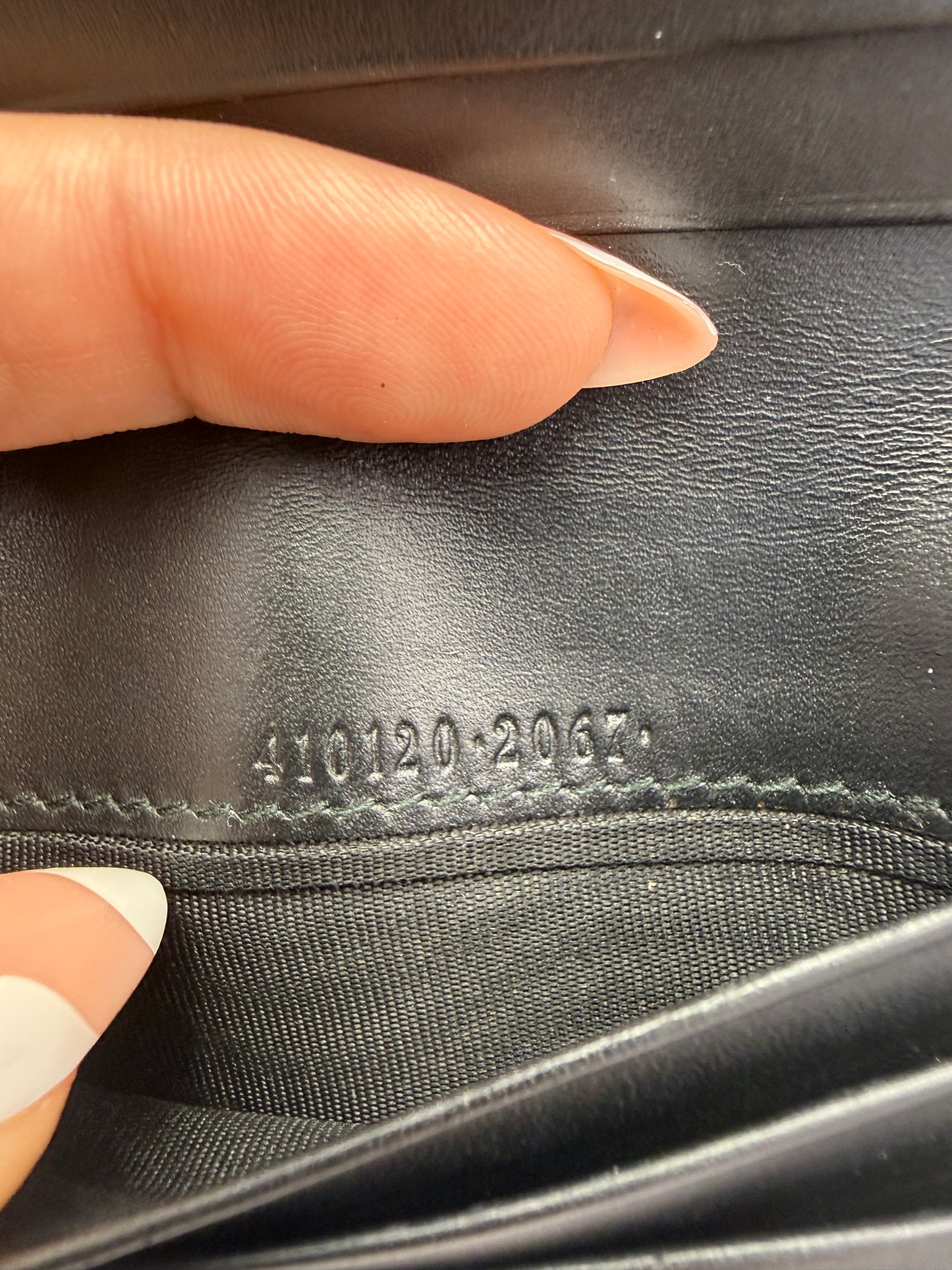 Gucci Guccissima Black Leather Card Holder
