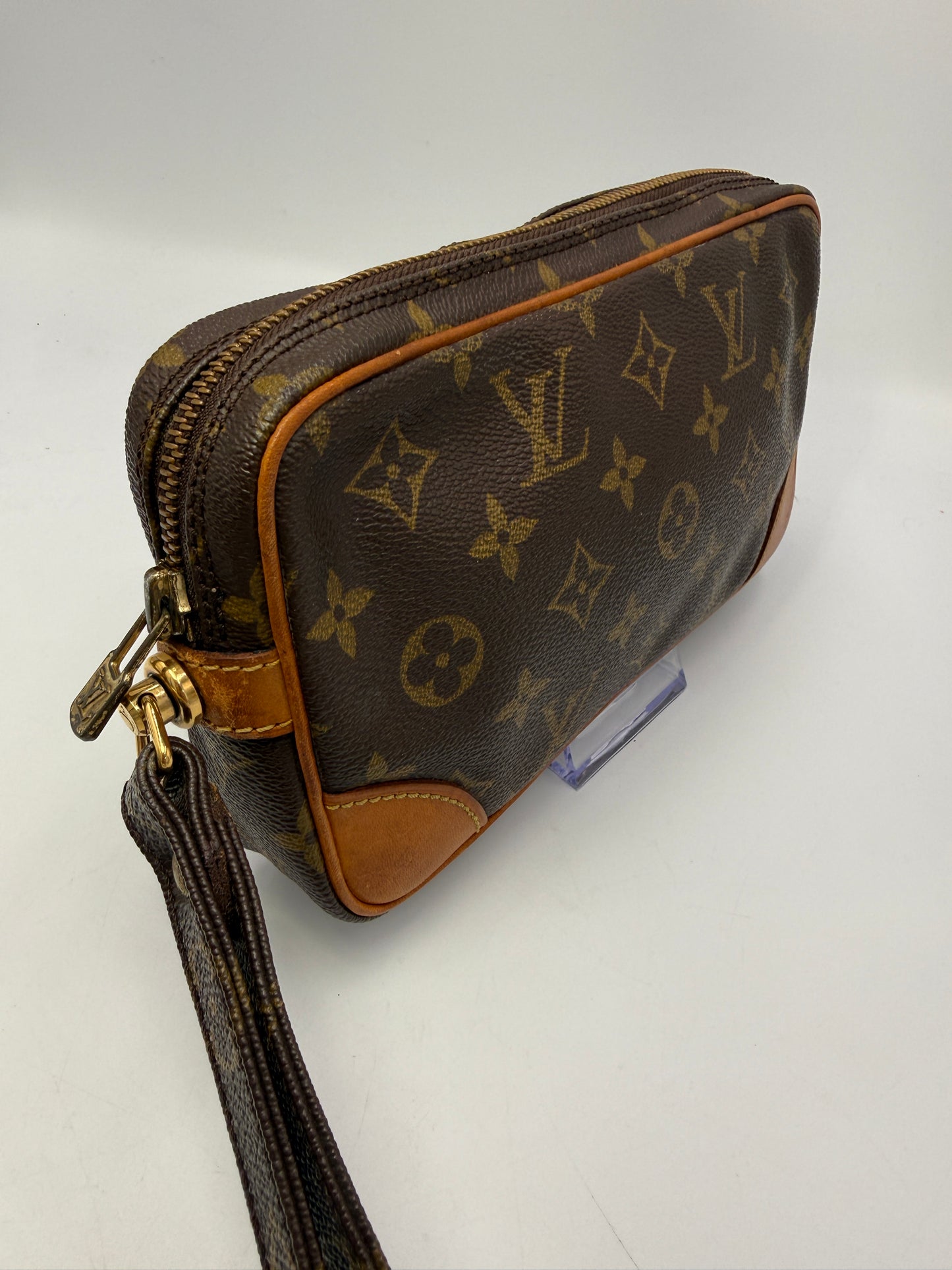 Louis Vuitton Monogram Wristlet 22 cm 862