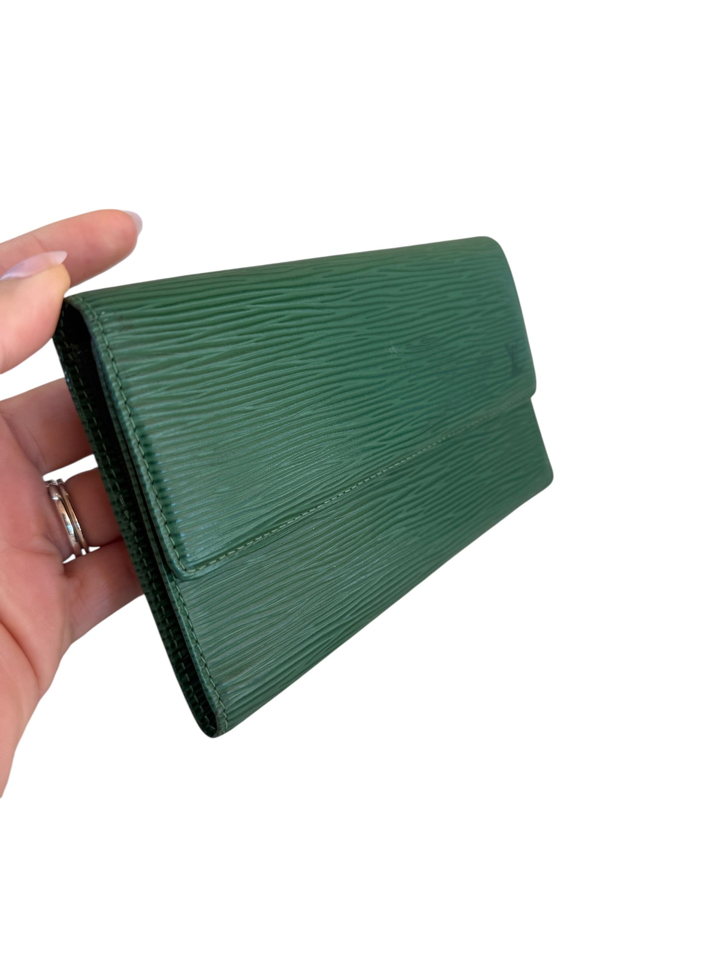 Louis Vuitton Green Epi Leather Continental Wallet With Chain & Insert CA0928