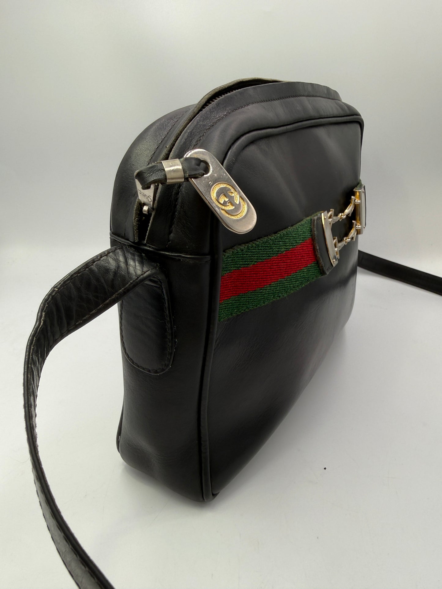 Gucci Vintage Black Leather Sherry Line Shoulder Bag