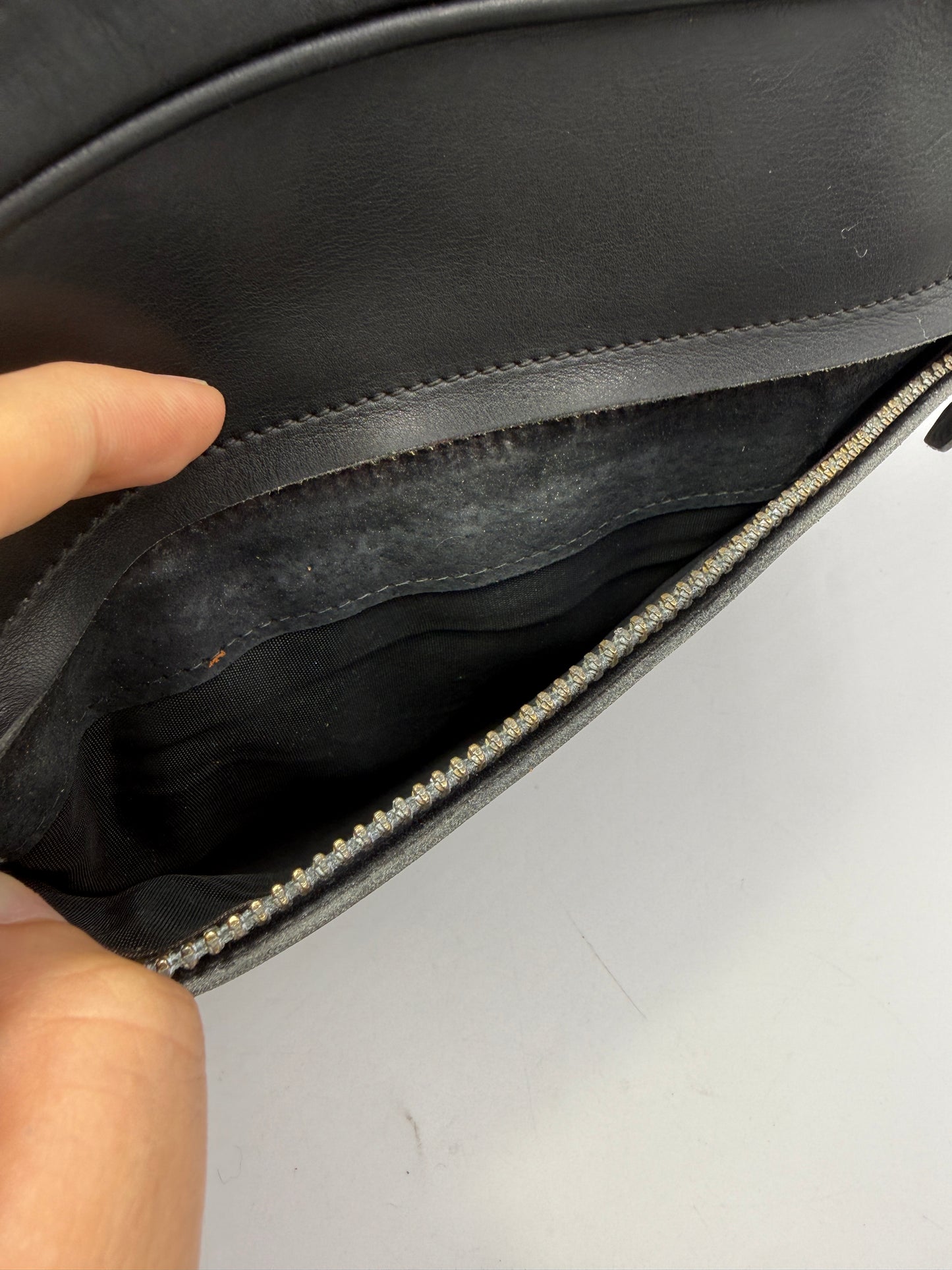 Gucci Vintage Black Leather Sherry Line Shoulder Bag