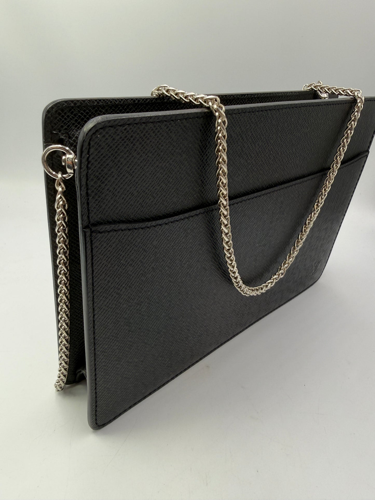 Louis Vuitton Black Taiga Leather Clutch With Unbranded Insert And Chain SR1003