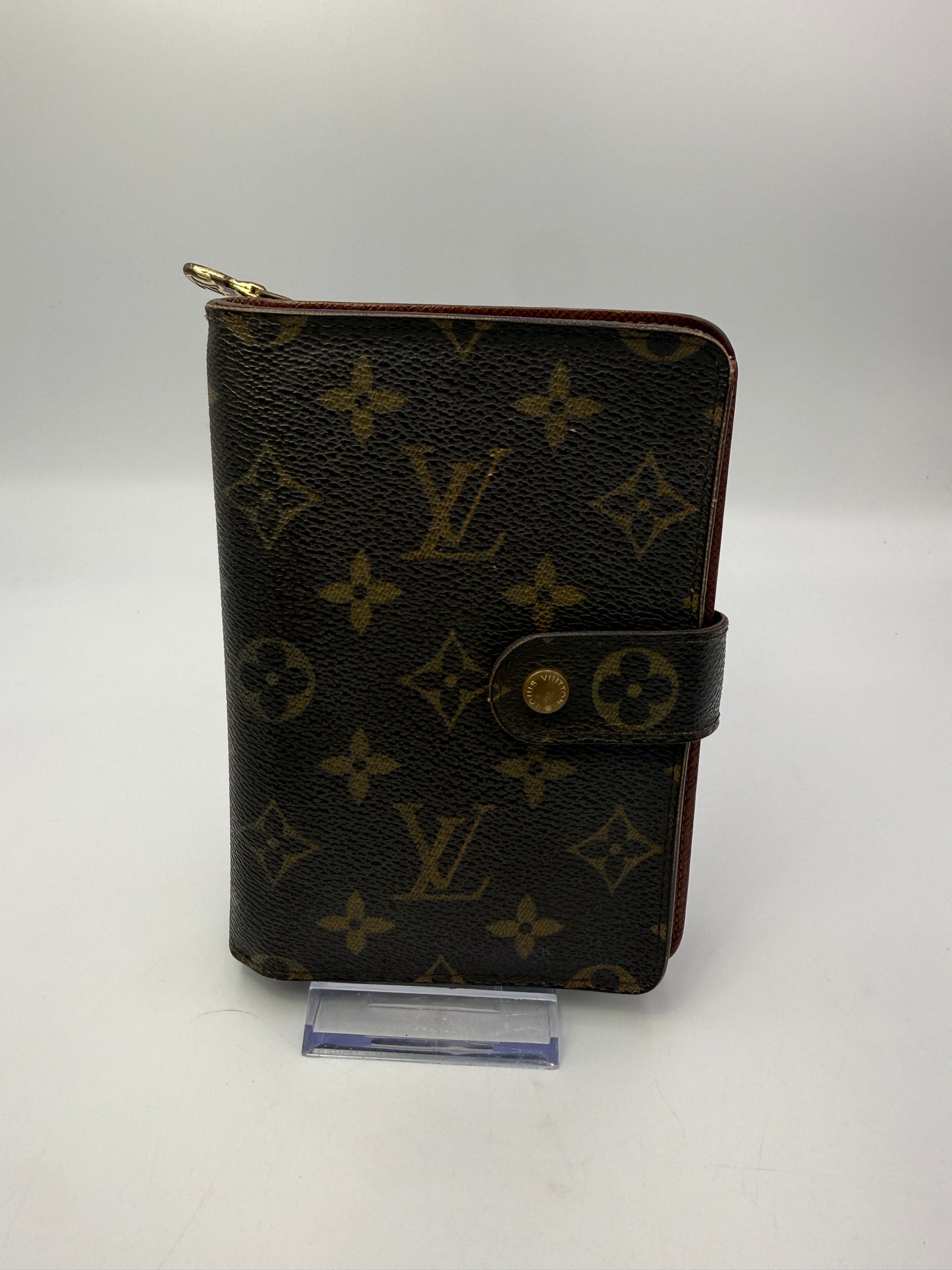 Louis Vuitton Monogram Porte Papier Zippe Wallet SP0025