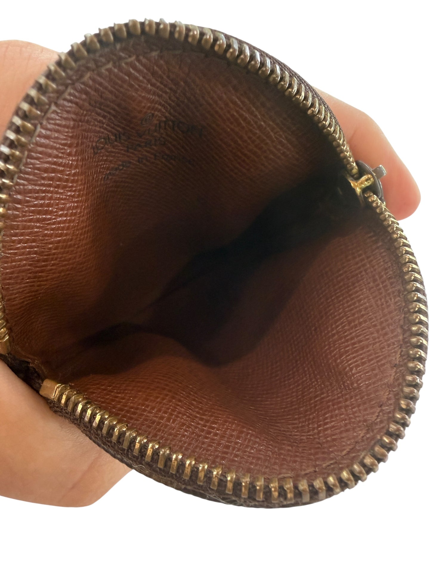 Louis Vuitton Monogram Coated Canvas Round Coin Case CT0053