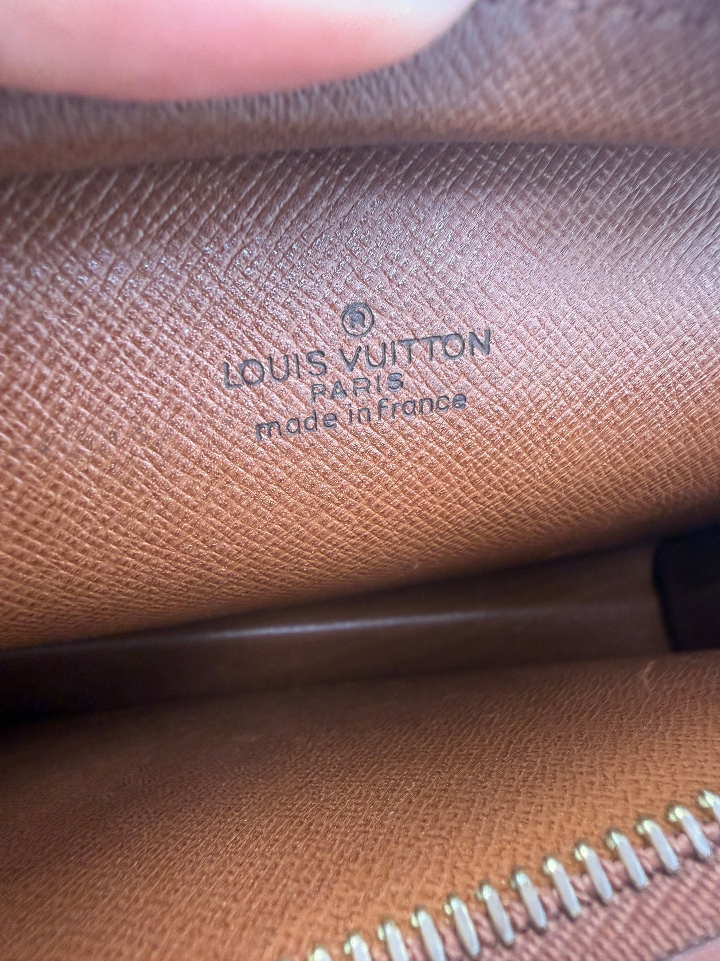 Louis Vuitton Monogram Coated Canvas Clutch TH8902