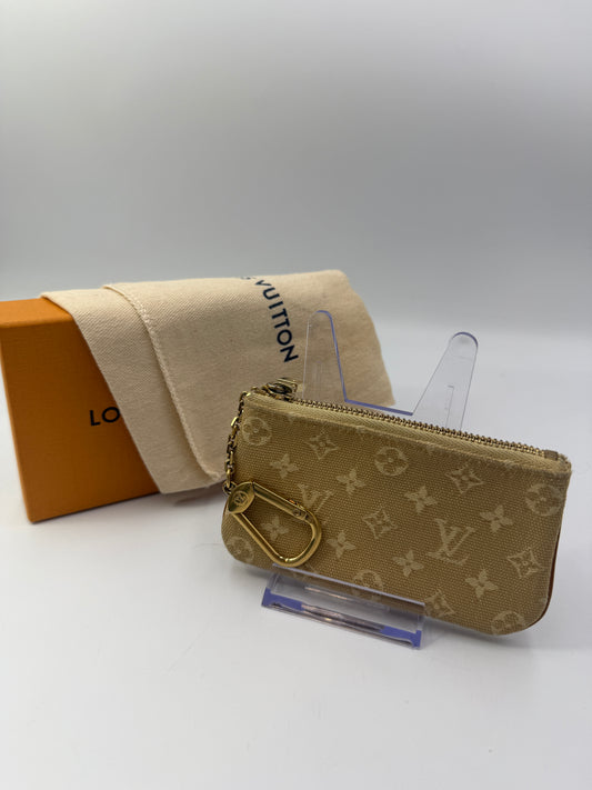Louis Vuitton Beige Mini Lin Key Cles With Box CA1004