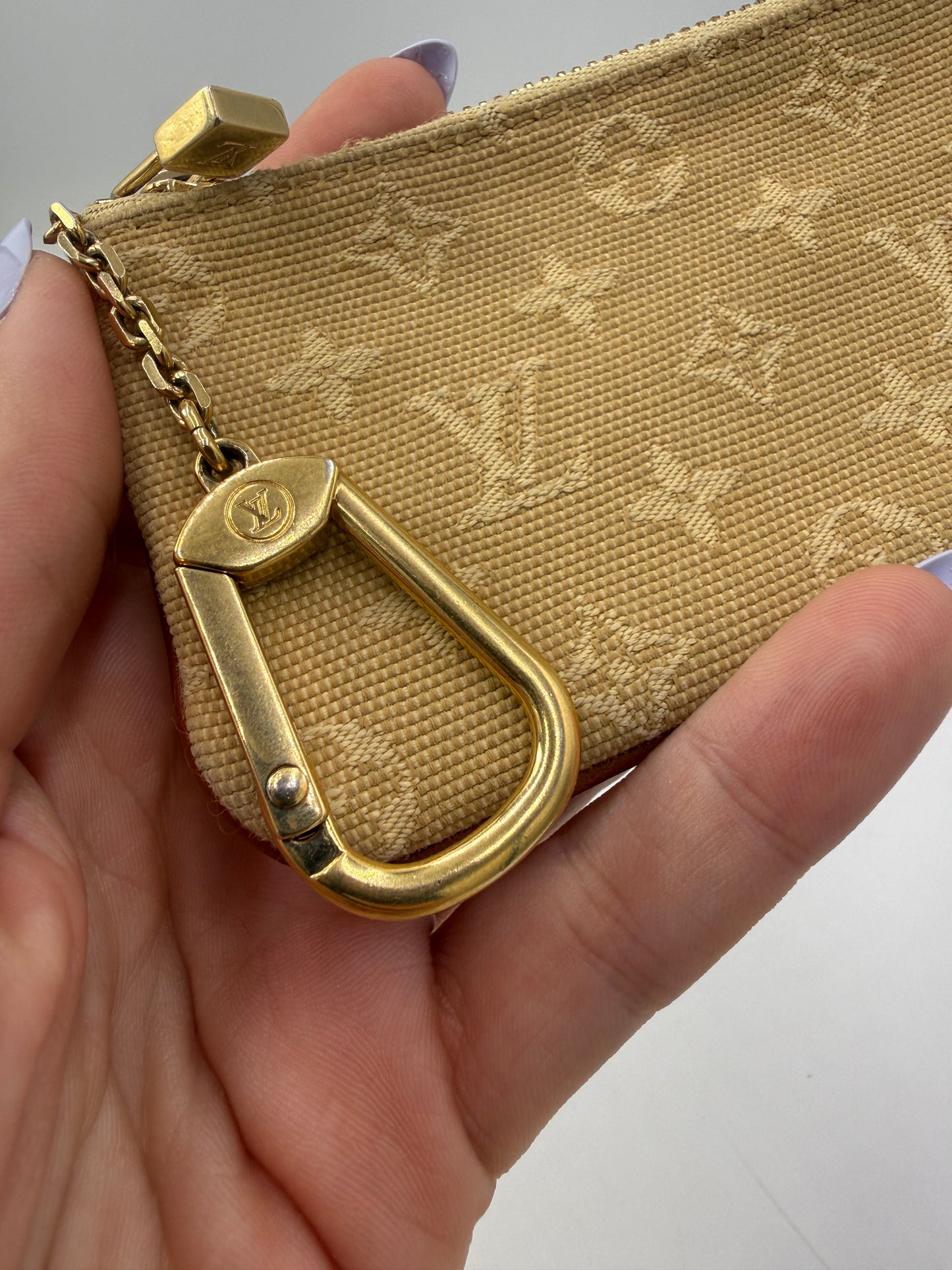 Louis Vuitton Beige Mini Lin Key Cles With Box CA1004
