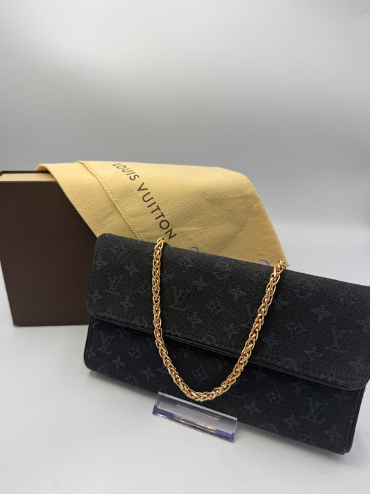 Louis Vuitton Monogram Blue Mini Lin Denim Continental Wallet CA0093