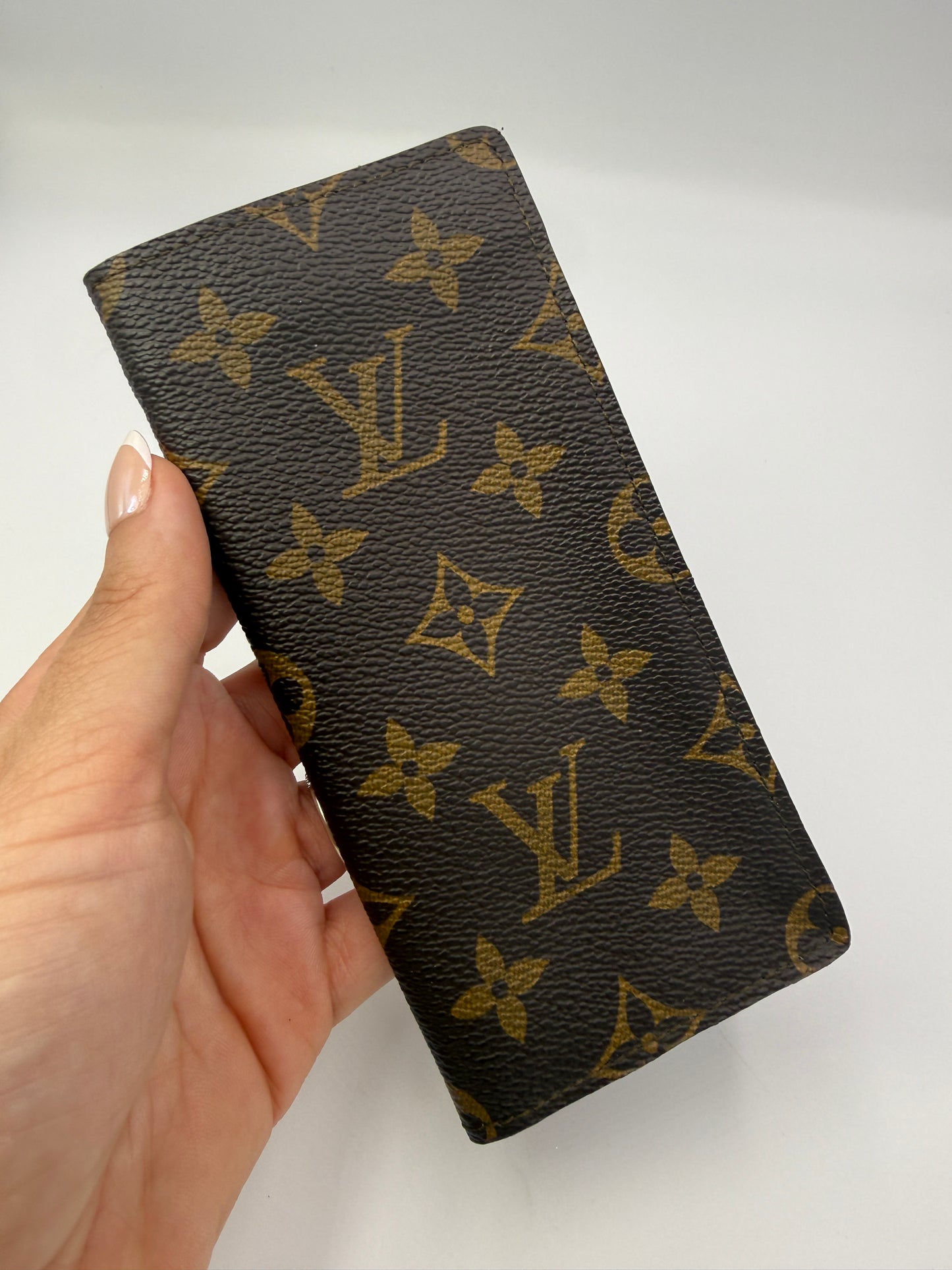Louis Vuitton Monogram Reading Glasses Case MI8911