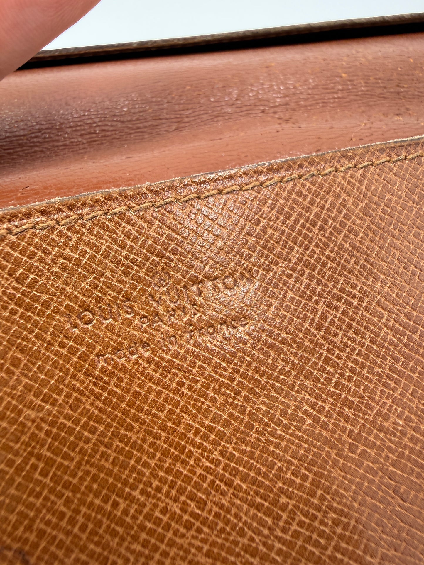 Louis Vuitton Monogram Checkbook Cover Wallet 854