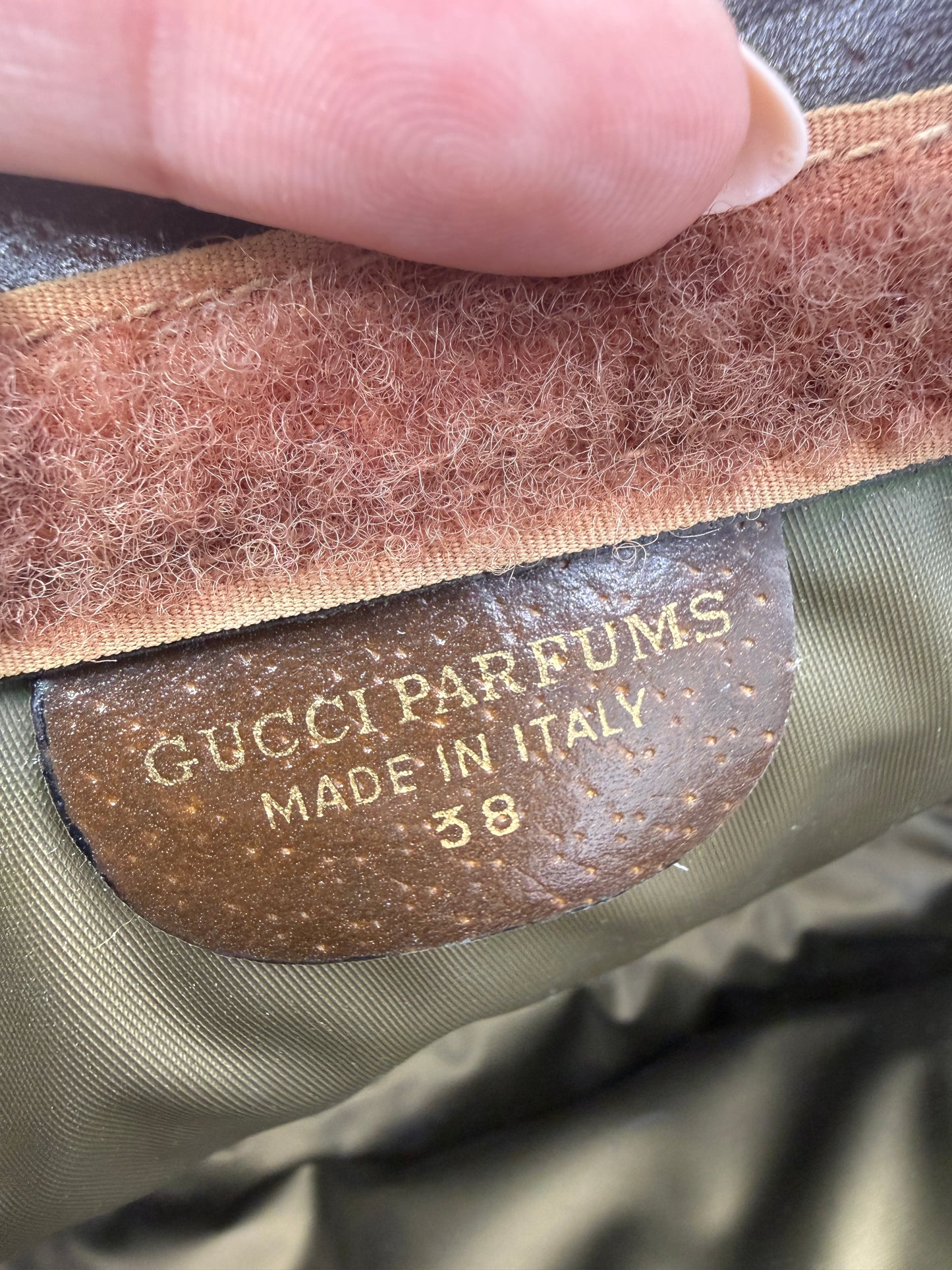 Gucci Supreme Coated Canvas Sherry Line Toiletry Pouch