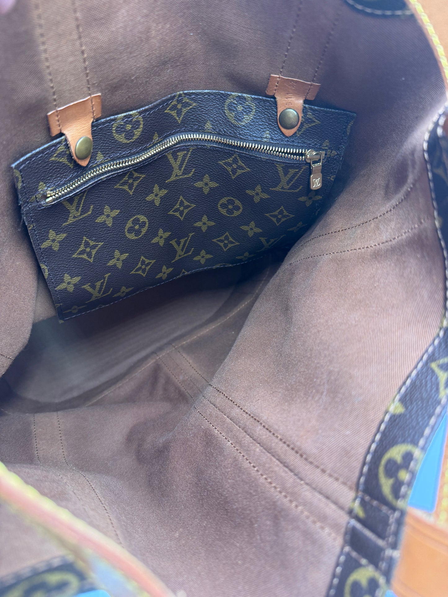 Louis Vuitton Monogram Sling Bag GM with Removable Pouch 911A2